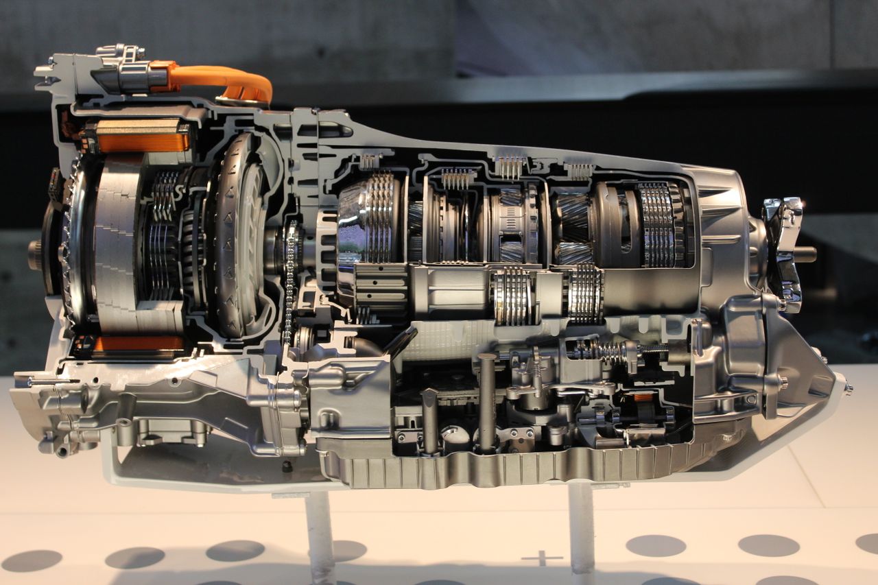Mastering the First Impression: Your intriguing post title goes here Detailed view of a car transmission cutaway, showcasing internal mechanisms.